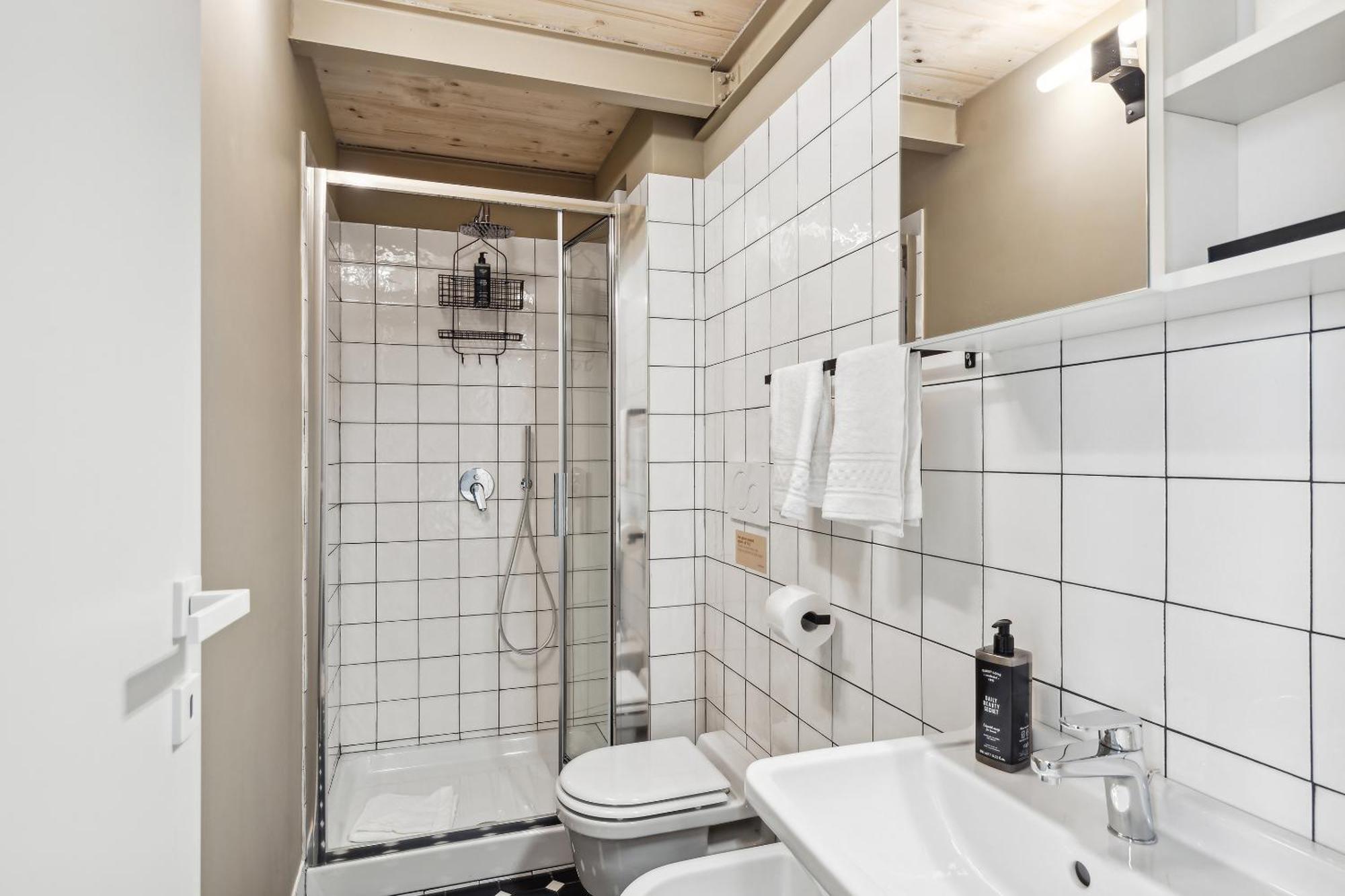 Limehome Rome Via Fortebraccio Стая снимка